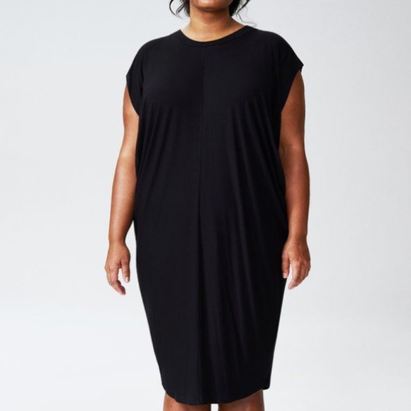 Universal Standard Dresses & Skirts - New Universal Standard Black Carrea Dress XXS